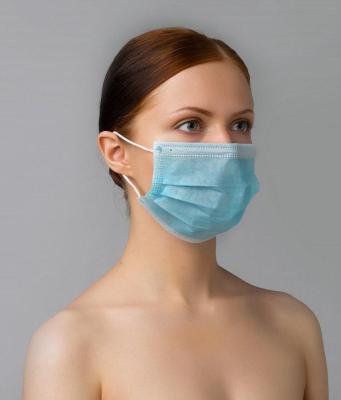 Маска одноразовая голубая на резинке MADITOL