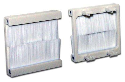 Вставка Lanmaster с щеточным вводом 45х45 (LAN-SIP-23BR-WH) (упак.:1шт)