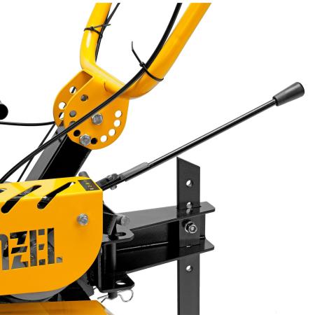 Кувалда, 8000 г, кованая головка, деревянная рукоятка 900 мм // Matrix