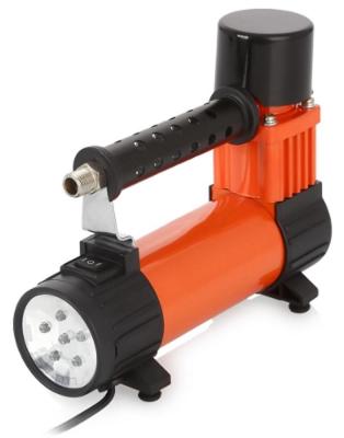 Компрессор автомобильный Агрессор AGR-30L, металлический, 12V, 140W, производ-сть 30 л./мин., LED фонарь, сумка, 1/8