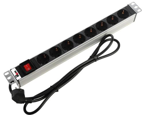 Блок розеток ЦМО Rem-16 для 19" шкафов 8 розеток шнур 3м R-16-8S-V-440-3